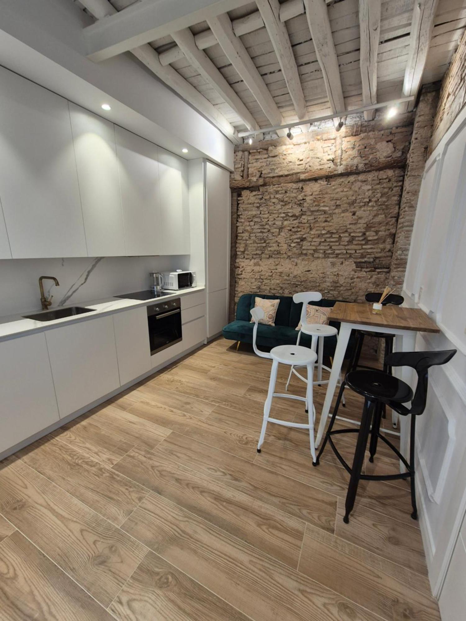 Hermosos Apartamentos En Pleno Centro Гранада Екстериор снимка