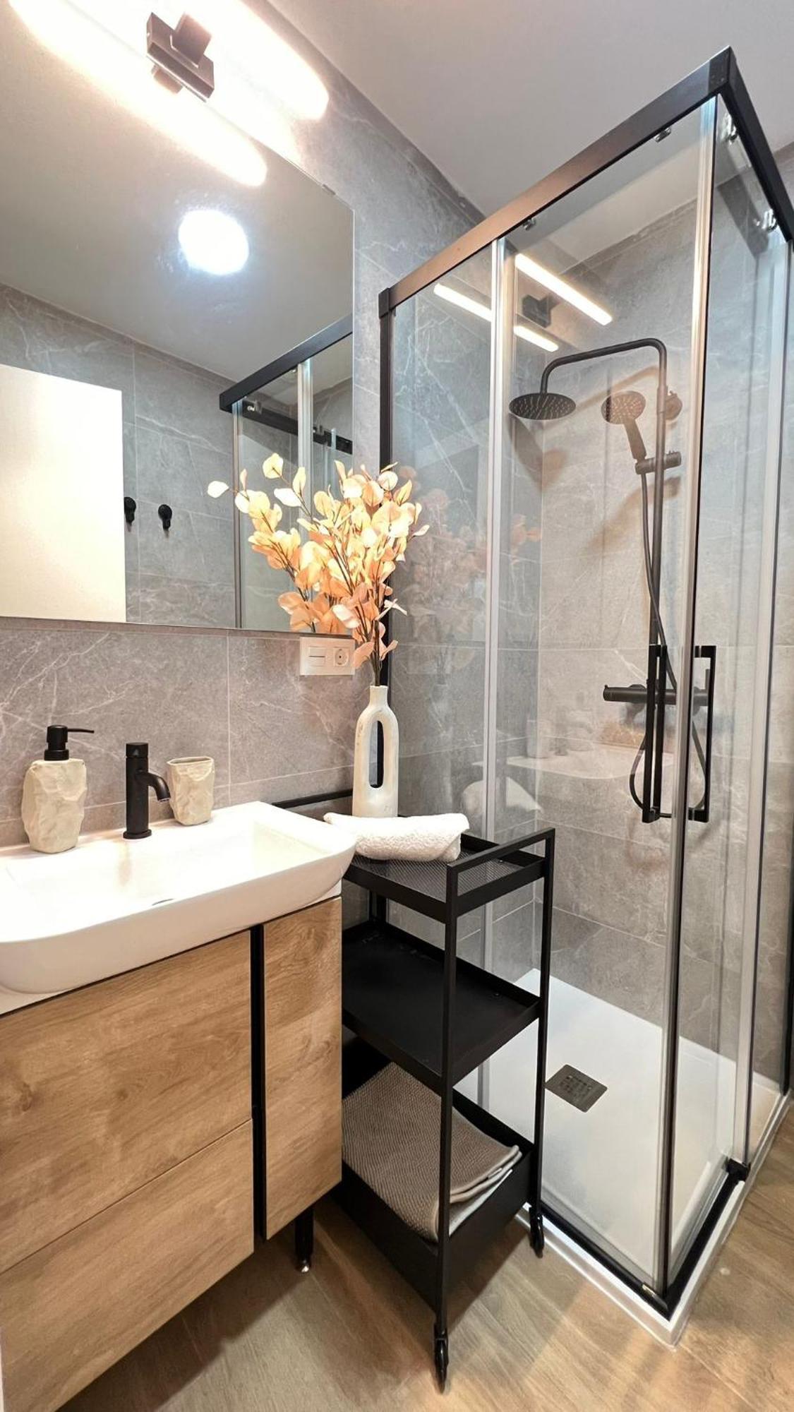 Hermosos Apartamentos En Pleno Centro Гранада Екстериор снимка