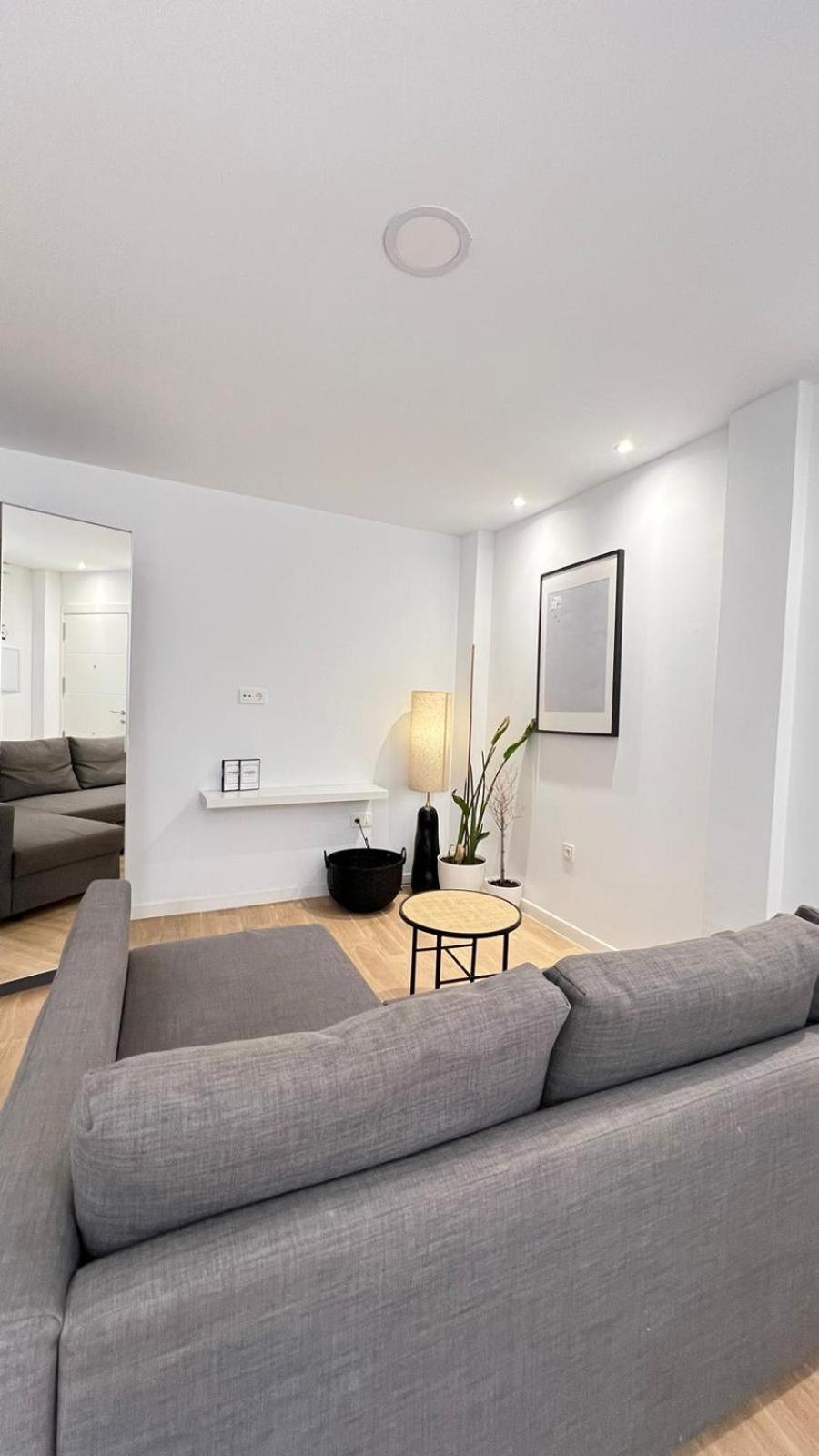 Hermosos Apartamentos En Pleno Centro Гранада Екстериор снимка